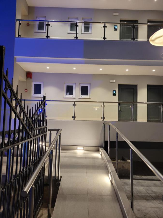 Poseidon Deluxe Apartments คอสทาวน์ ภายนอก รูปภาพ