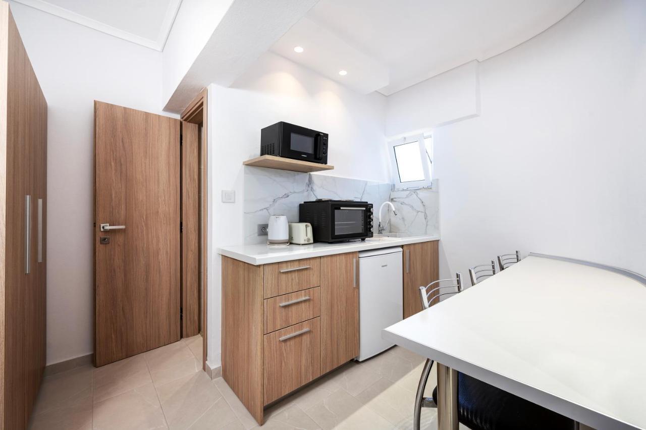 Poseidon Deluxe Apartments คอสทาวน์ ภายนอก รูปภาพ