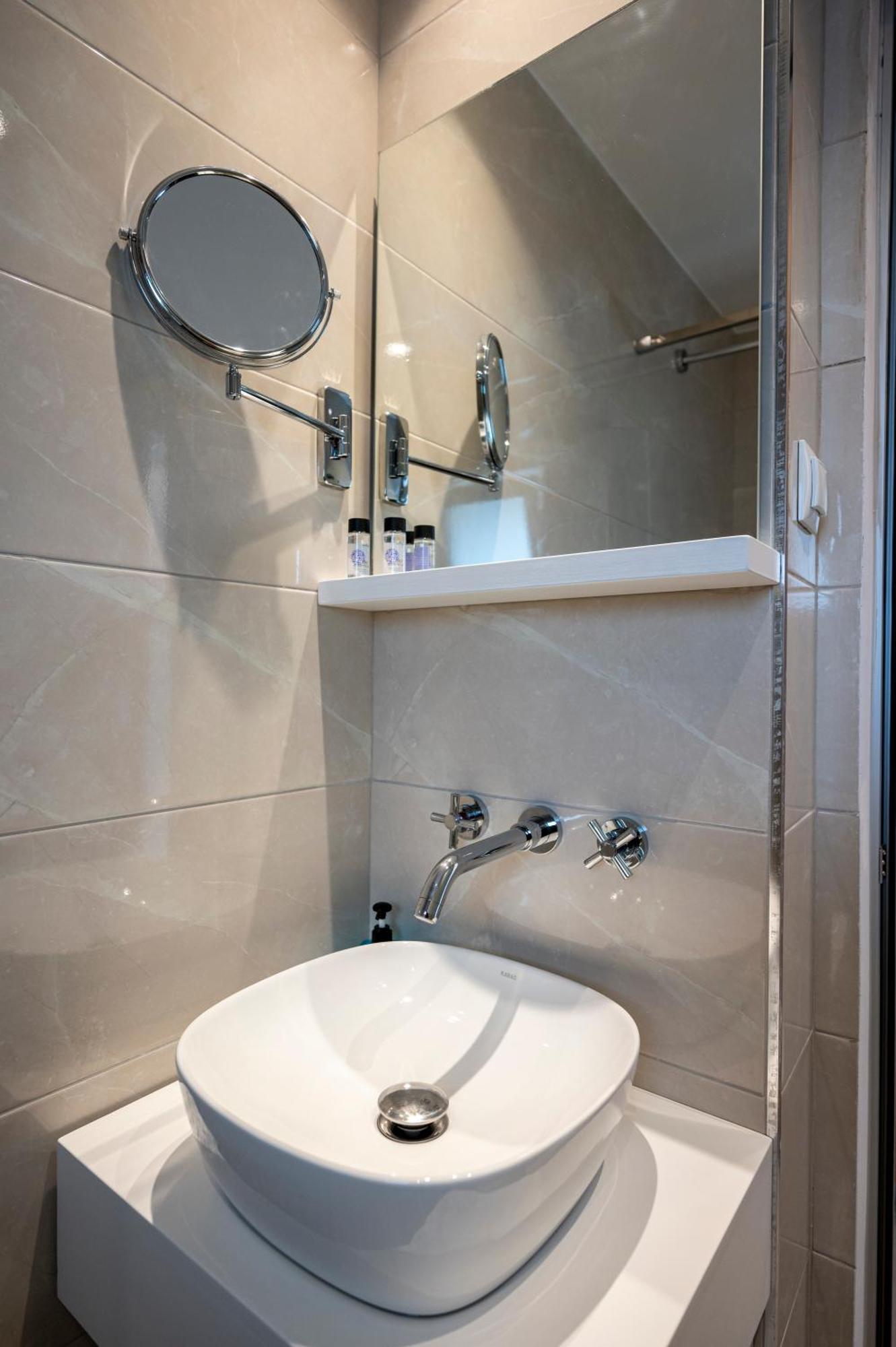 Poseidon Deluxe Apartments คอสทาวน์ ภายนอก รูปภาพ